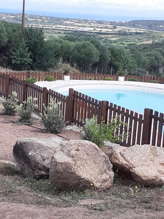 Agriturismo Gli Olivastri -Appartamento Bel Vedere Con Piscina ,Solarium E Vista Mare,Climatizzatore ,Wifi أغلينتو المظهر الخارجي الصورة